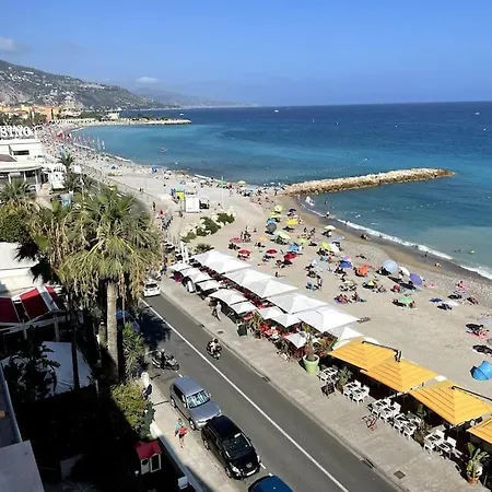 Le Bristol, Vue Panoramique, Terrasse, Parking Mentona