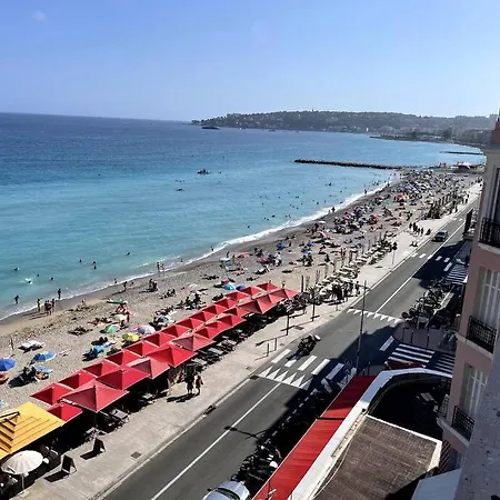 Le Bristol, Vue Panoramique, Terrasse, Parking