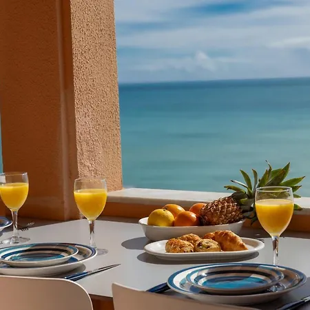 Le Bristol, Vue Panoramique, Terrasse, Parking