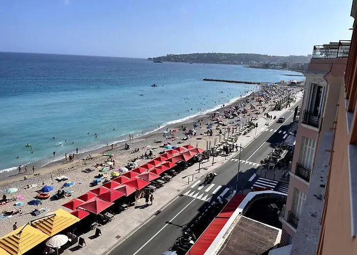 Le Bristol, Vue Panoramique, Terrasse, Parking