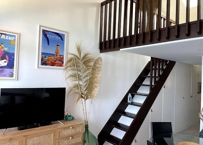 Le Bristol, Vue Panoramique, Terrasse, Parking