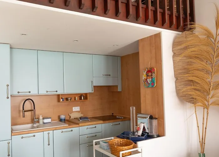 Le Bristol, Vue Panoramique, Terrasse, Parking